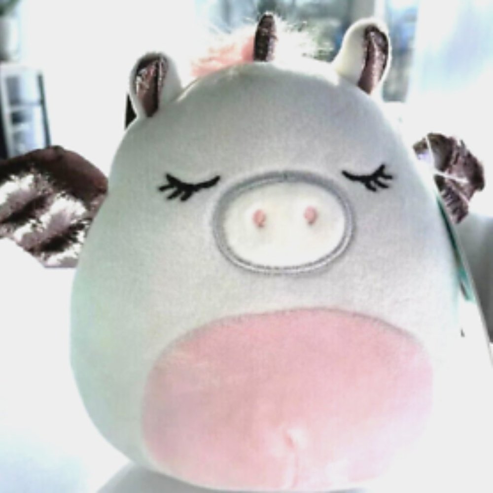 Squishmallow KELLYTOY Raquel pegacorn NWT